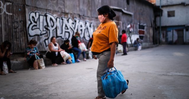 violencia-mujeres-nincc83as-refugiadas (1)