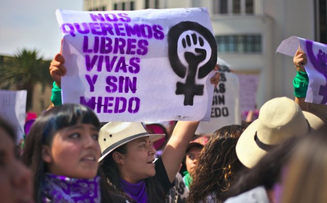 hablar-espacio-privado-mujeres-hablar_5_0_1190_740