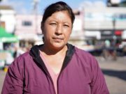 Una mujer indígena “valiente” que sueña con un espacio digno para trabajar y sobrevivir
