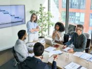 México, junto con el WEF y el BID, apoya a mujeres en el comercio exterior