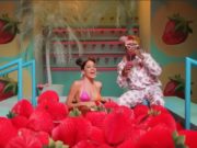 Cómo se cosifica a las mujeres en los vídeos musicales