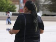 Mujeres que dicen no a la maternidad enfrentan estigma y presión social