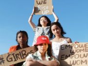 Cuáles son las olas del feminismo y cómo se ha luchado por los derechos de las mujeres