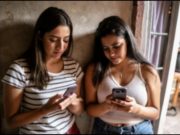 La mayoría de mujeres en refugios sufrió ciberacoso, revela estudio