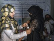 El Talibán dice que cerrará todas las ONG donde trabajen mujeres