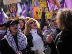 Imágenes muestran a mujeres conmemorando el Día Internacional de la Mujer
