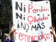 Toda muerte violenta de una mujer será investigada como feminicidio en México